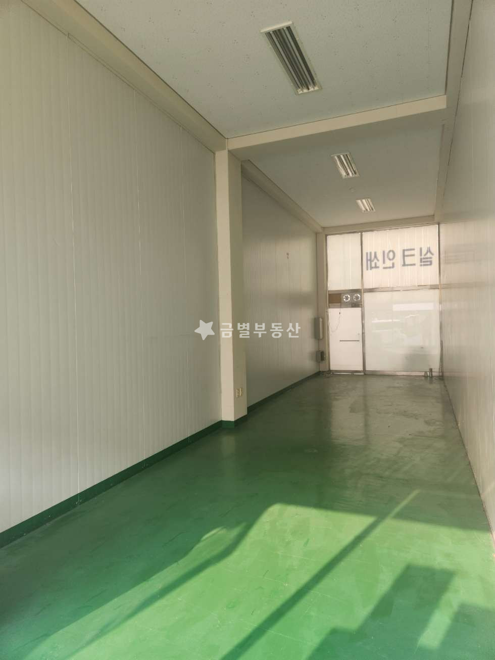 인천 검단구 오류동 C동 오류동 공구상가임대 (전용 14평) 월세 매물번호 10639 사진 1