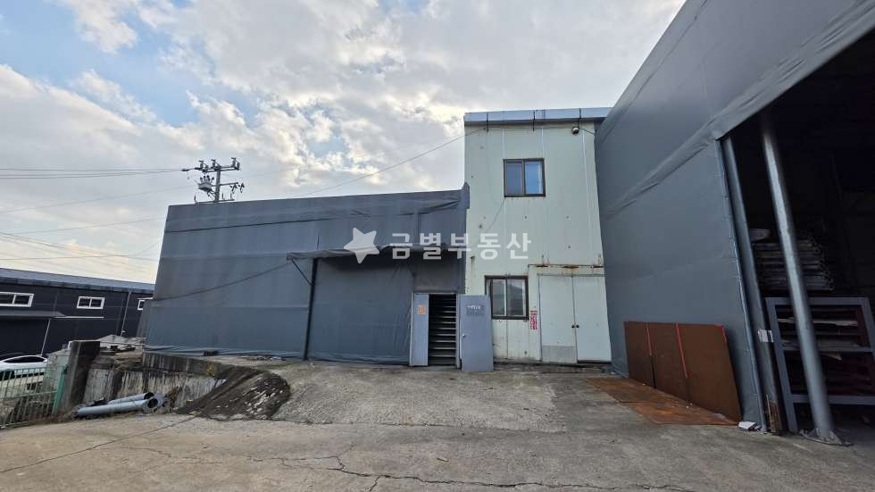 경기 김포시 대곶면 대벽리 학운산단 인근 동력많은 공해공장 임대 (프레스 소음업종 추천) 월세 매물번호 11258 사진 2
