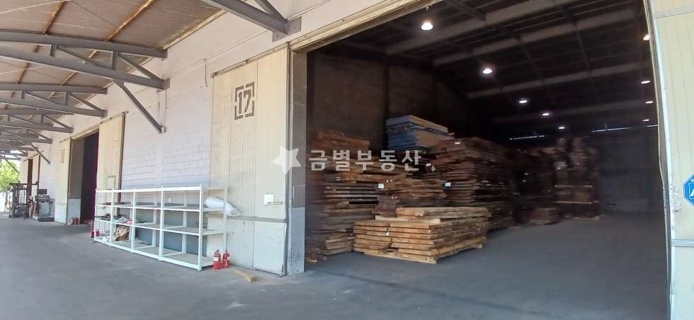 인천 서해구 가좌동 화기업(주)A,B,C,D동동 물류창고 목재가구업종 차량보관 추천 전용400평 (200평 2동) 월세 매물번호 10092 사진 5