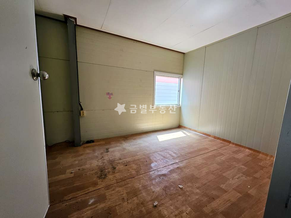 경기 김포시 하성면 원산리 A동 통진IC 8km 110p 공장 넓은 공동마당 월세 매물번호 10609 사진 9