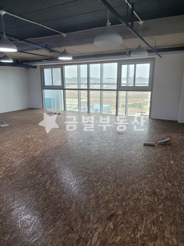 인천 검단구 오류동 급매 전용30평 복층럭셔리 깨끗함 매매 매물번호 10079 사진 4