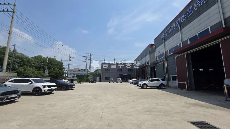인천 검단구 오류동 가,나,다동 검단산업단지내 사옥형 대형공장임대 월세 매물번호 11661 사진 1