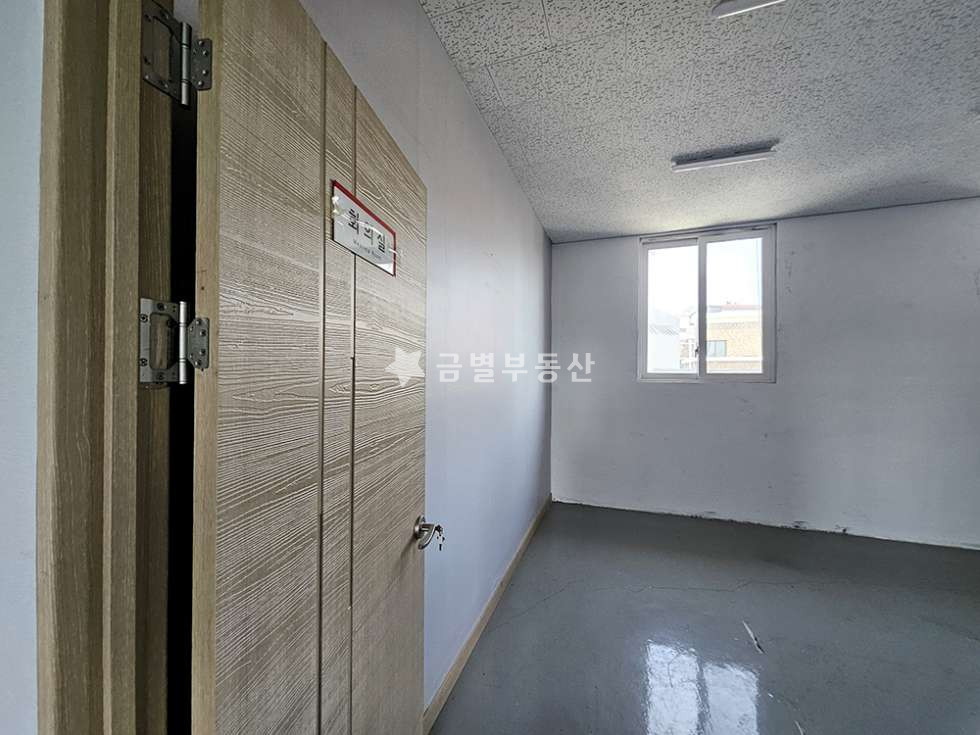 경기 김포시 대곶면 송마리 B동 대곶IC 10분 2층짜리 공장 사무동 월세 매물번호 11240 사진 9