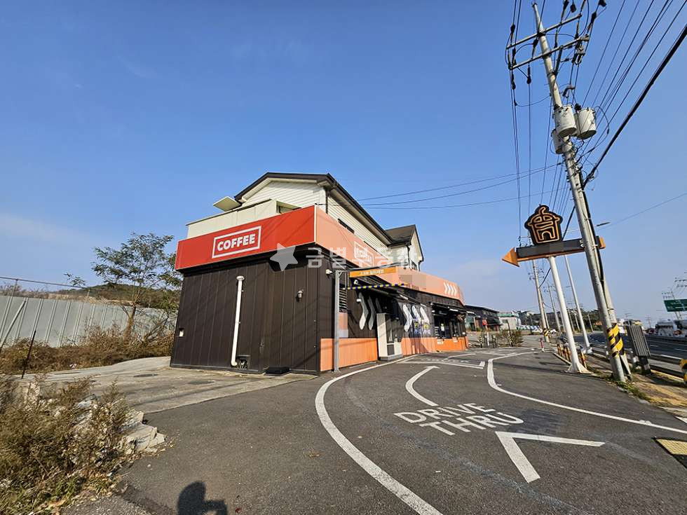 경기 김포시 통진읍 서암리 6차선 48번국도 접 광고효과 좋은 단독 상가 월세 매물번호 11217 사진 2