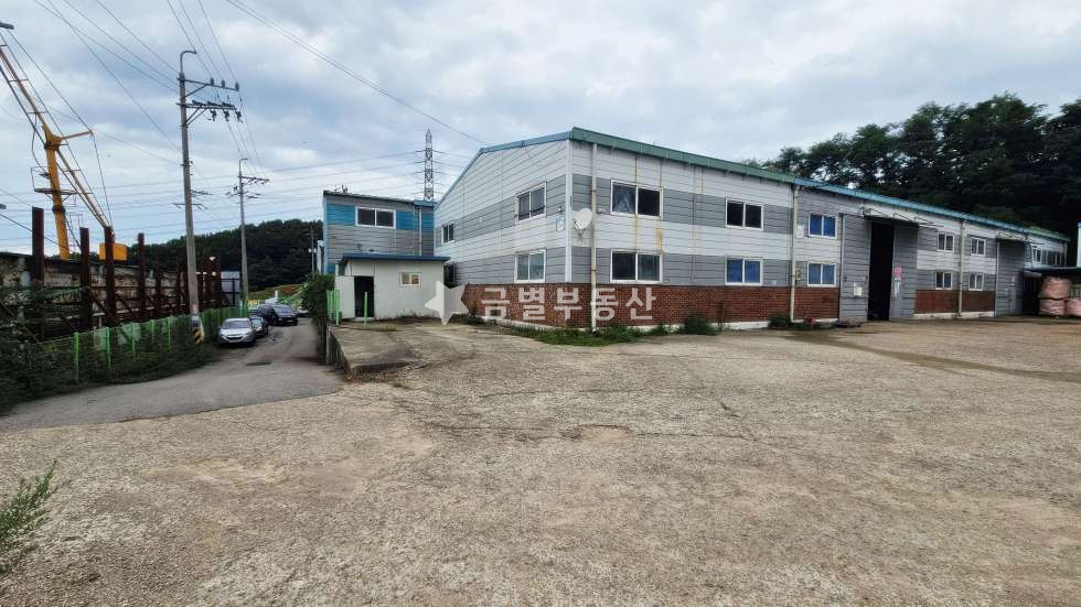 경기 김포시 양촌읍 학운리 가동 180p 통건물 학운산단인접 추레라진입 광활마당 내부사무실 월세 매물번호 11746 사진 2