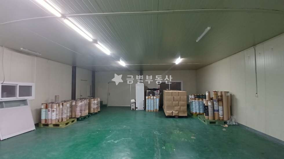 경기 김포시 하성면 원산리 원산리 단독공장 임대 (전용 134평) 내부 사무실 월세 매물번호 10203 사진 18