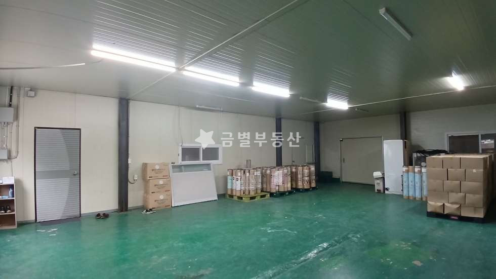 경기 김포시 하성면 원산리 원산리 단독공장 임대 (전용 154평) 내부 사무실 매매 매물번호 10204 사진 15