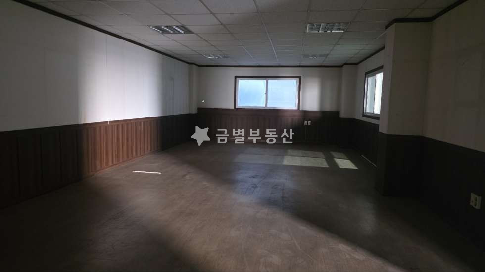 경기 김포시 양촌읍 학운리 나동 양촌산업단지 초입 공장 월세 저렴 진.출입 및 출근용이 월세 매물번호 11872 사진 6
