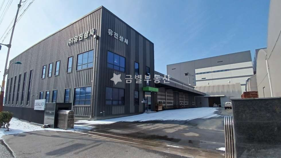 인천 서해구 원창동 주건축물제1동 원창동 남청라IC 가까운 마당넓은 공장임대 (전용 589평) 월세 매물번호 10351 사진 3